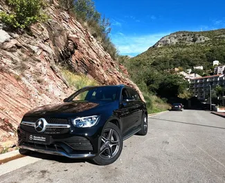 Wypożyczalnia Mercedes-Benz GLC-Class na lotnisku w Podgoricy, Czarnogóra ✓ Nr 15722. ✓ Skrzynia Automatyczna ✓ Opinii: 0.