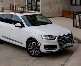 Audi Q7 2018 do wynajęcia w Batumi. Limit przebiegu nieograniczony.