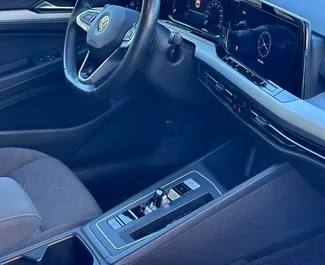 Volkswagen Golf 8 2022 – wynajem od właścicieli w Rafailowiczach (Czarnogóra).