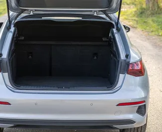 Silnik Diesel 20,0 l – Wynajmij Audi A3 w Becici.