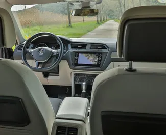Wynajmij Volkswagen Tiguan w Becici Czarnogóra
