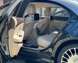 Mercedes-Benz S-Class 2013 do wynajęcia w Tbilisi. Limit przebiegu nieograniczony.