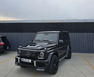 Wynajmij Mercedes-Benz G500 2016 w Gruzji. Paliwo: Benzyna. Moc: 296 KM ➤ Koszt od 550 GEL za dobę.