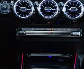 Mercedes-Benz GLA-Class 2020 do wynajęcia w Tbilisi. Limit przebiegu nieograniczony.