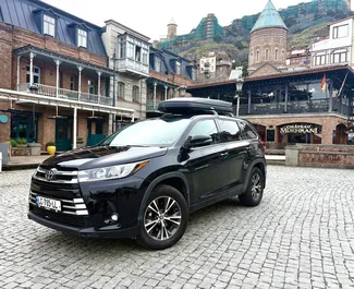 Wynajem samochodu Toyota Highlander nr 16024 (Automatyczna) w Tbilisi, z silnikiem 35,0l. Benzyna ➤ Bezpośrednio od Irakli w Gruzji.