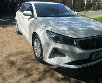 Wynajmij Geely Emgrand 2024 w Kazachstanie. Paliwo: Benzyna. Moc:  KM ➤ Koszt od 21500 KZT za dobę.