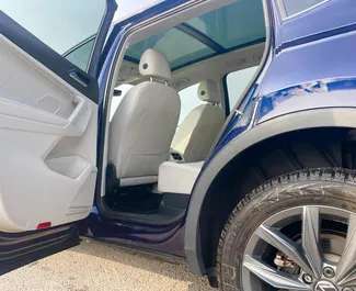 Volkswagen Tiguan – samochód kategorii Komfort, Crossover na wynajem w Gruzji ✓ Depozyt 550 GEL ✓ Ubezpieczenie: OC.