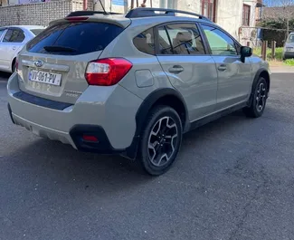 Wnętrze Subaru Crosstrek do wynajęcia w Gruzji. Doskonały samochód 5-osobowy. ✓ Skrzynia Automatyczna.