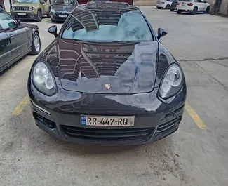 Wypożyczalnia Porsche Panamera w Tbilisi, Gruzja ✓ Nr 16075. ✓ Skrzynia Automatyczna ✓ Opinii: 0.