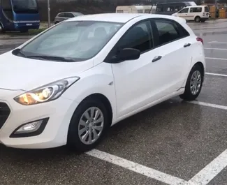 Wypożyczalnia Hyundai i30 na lotnisku w Podgoricy, Czarnogóra ✓ Nr 16087. ✓ Skrzynia Automatyczna ✓ Opinii: 0.