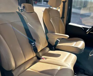 Silnik Benzyna 2,2 l – Wynajmij Hyundai Staria W Mińsku.