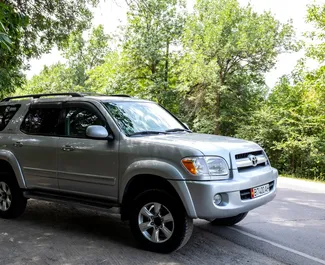 Wynajem samochodu Toyota Sequoia I nr 16274 (Automatyczna) w Biszkeku, z silnikiem 4,7l. Benzyna ➤ Bezpośrednio od Stanislav w Kirgistanie.