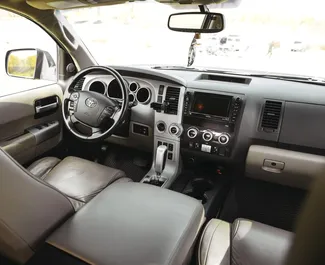 Silnik Benzyna 4,7 l – Wynajmij Toyota Sequoia Ii w Biszkeku.