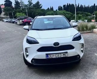 Wynajem samochodu Toyota Yaris Cross nr 16260 (Automatyczna) w Dubrowniku, z silnikiem 1,5l. Hybryda ➤ Bezpośrednio od Mato w Chorwacji.