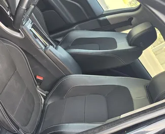 Jaguar F-PACE 2021 do wynajęcia w Barze. Limit przebiegu nieograniczony.