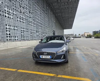 Wypożyczalnia Hyundai i30 na lotnisku w Tiranie, Albania ✓ Nr 16279. ✓ Skrzynia Automatyczna ✓ Opinii: 0.