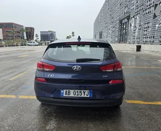 Silnik Benzyna 1,4 l – Wynajmij Hyundai i30 na lotnisku w Tiranie.