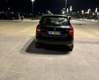 Skoda Fabia – samochód kategorii Ekonomiczny na wynajem w Albanii ✓ Bez Depozytu ✓ Ubezpieczenie: OC, Zagranica.