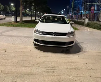 Wypożyczalnia Volkswagen Jetta w Tiranie, Albania ✓ Nr 16441. ✓ Skrzynia Automatyczna ✓ Opinii: 0.