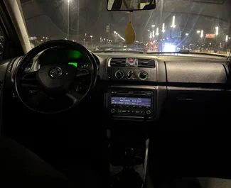 Silnik Diesel 1,2 l – Wynajmij Skoda Fabia w Tiranie.