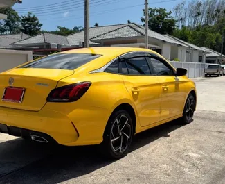 MG 5/GT – samochód kategorii Komfort na wynajem w Tajlandii ✓ Depozyt 5000 THB ✓ Ubezpieczenie: OC, CDW, SCDW, FDW, Od Kradzieży, Młody, Bez Depozytu.