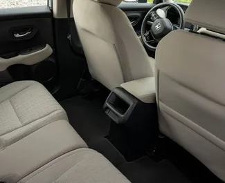 Honda HR-V – samochód kategorii Ekonomiczny, Komfort, Crossover na wynajem w Gruzji ✓ Depozyt 560 GEL ✓ Ubezpieczenie: OC, CDW, SCDW, FDW, Pasażerowie, Od Kradzieży.