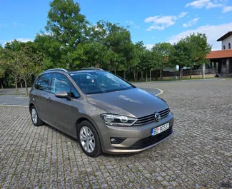 Silnik Diesel 2,0 l – Wynajmij Volkswagen Golf Sportsvan w Budvie.