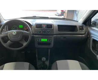 Silnik Diesel 1,2 l – Wynajmij Skoda Fabia w Tiranie.