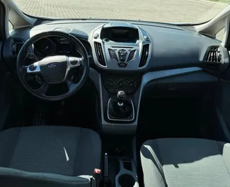Silnik Diesel 1,6 l – Wynajmij Ford C-Max Grand w Tiranie.