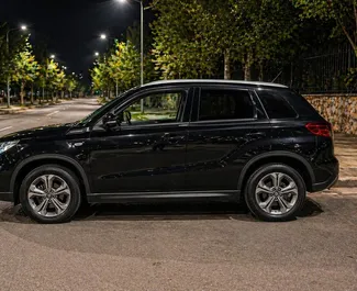 Wypożyczalnia Suzuki Vitara na lotnisku w Tiranie, Albania ✓ Nr 16308. ✓ Skrzynia Manualna ✓ Opinii: 0.