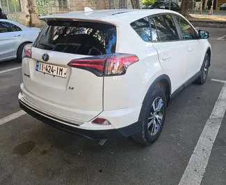 Silnik Benzyna 2,5 l – Wynajmij Toyota Rav4 w Kutaisi.