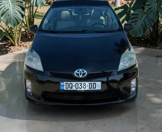 Wypożyczalnia Toyota Prius w Batumi, Gruzja ✓ Nr 16347. ✓ Skrzynia Automatyczna ✓ Opinii: 0.