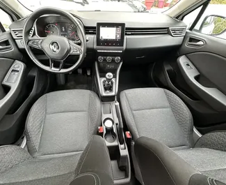 Wypożyczalnia Renault Clio 5 w Becici, Czarnogóra ✓ Nr 16381. ✓ Skrzynia Manualna ✓ Opinii: 0.