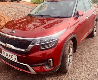 Wynajem samochodu Kia Seltos nr 16190 (Automatyczna) na lotnisku w Goa, z silnikiem 1,5l. Benzyna ➤ Bezpośrednio od Umar w Goa.