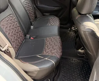 Silnik Benzyna 1,2 l – Wynajmij Suzuki Baleno na lotnisku w Goa.