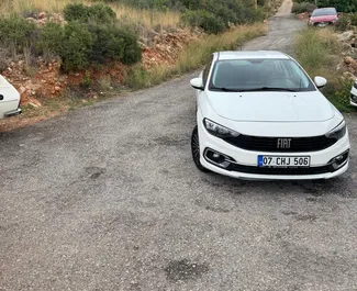 Wypożyczalnia Fiat Egea w Alanyi, Turcja ✓ Nr 16402. ✓ Skrzynia Manualna ✓ Opinii: 0.
