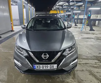 Wypożyczalnia Nissan Rogue na lotnisku w Tbilisi, Gruzja ✓ Nr 16455. ✓ Skrzynia Automatyczna ✓ Opinii: 0.