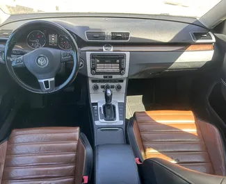 Wynajem samochodu Volkswagen Passat nr 16215 (Automatyczna) na lotnisku w Podgoricy, z silnikiem 2,0l. Diesel ➤ Bezpośrednio od Yan w Czarnogórze.