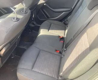 Wynajem samochodu Mercedes-Benz B-Class nr 16213 (Automatyczna) na lotnisku w Podgoricy, z silnikiem 1,5l. Diesel ➤ Bezpośrednio od Yan w Czarnogórze.