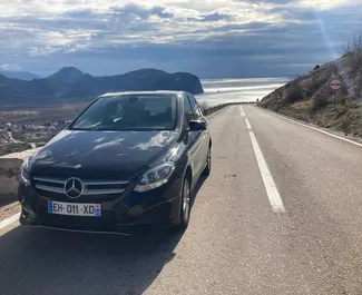 Wypożyczalnia Mercedes-Benz B-Class na lotnisku w Podgoricy, Czarnogóra ✓ Nr 16213. ✓ Skrzynia Automatyczna ✓ Opinii: 0.