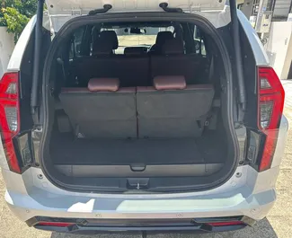 Mitsubishi Pajero Sport 2026 do wynajęcia na lotnisku w Phuket. Limit przebiegu nieograniczony.