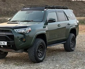 Wynajem samochodu Toyota 4 Runner nr 16577 (Automatyczna) w Tbilisi, z silnikiem 4,0l. Benzyna ➤ Bezpośrednio od Lasha w Gruzji.
