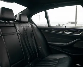 BMW 5-Series 2019 – wynajem od właścicieli w Tbilisi (Gruzja).