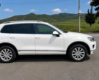 Wynajem samochodu Volkswagen Touareg nr 16575 (Automatyczna) w Tbilisi, z silnikiem 3,6l. Benzyna ➤ Bezpośrednio od Lasha w Gruzji.