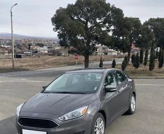 Wynajmij Ford Focus 2017 w Gruzji. Paliwo: Benzyna. Moc: 149 KM ➤ Koszt od 69 GEL za dobę.