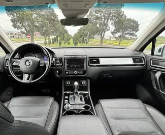 Volkswagen Touareg 2018 – wynajem od właścicieli w Tbilisi (Gruzja).
