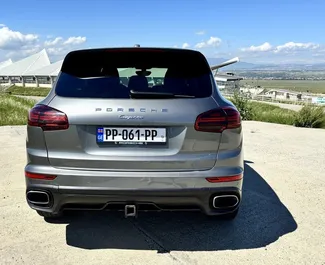 Wynajem samochodu Porsche Cayenne nr 13665 (Automatyczna) w Tbilisi, z silnikiem 3,6l. Benzyna ➤ Bezpośrednio od Lasha w Gruzji.