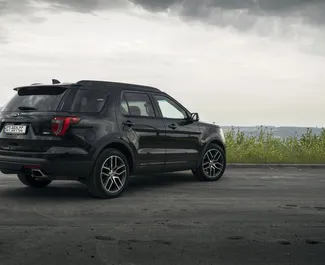 Ford Explorer – samochód kategorii Komfort, Premium, Crossover na wynajem w Gruzji ✓ Depozyt 540 GEL ✓ Ubezpieczenie: OC, FDW, Pasażerowie, Młody.