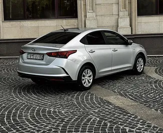 Silnik Benzyna 1,6 l – Wynajmij Hyundai Accent w Ałmaty.