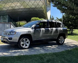 Wynajem samochodu Jeep Compass nr 1560 (Automatyczna) w Tbilisi, z silnikiem 2,4l. Benzyna ➤ Bezpośrednio od Tamaz w Gruzji.